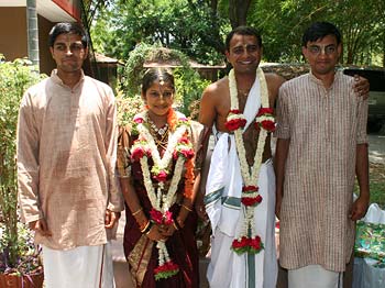 Newlyweds with brothers