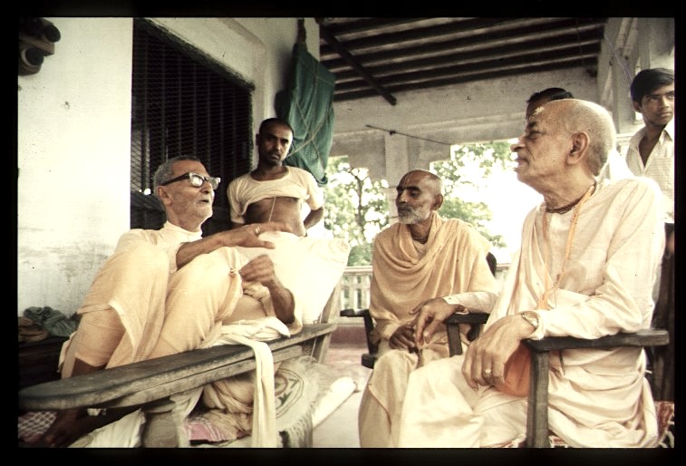 Srila Prabhupada with Srila Sridhara Maharaja
