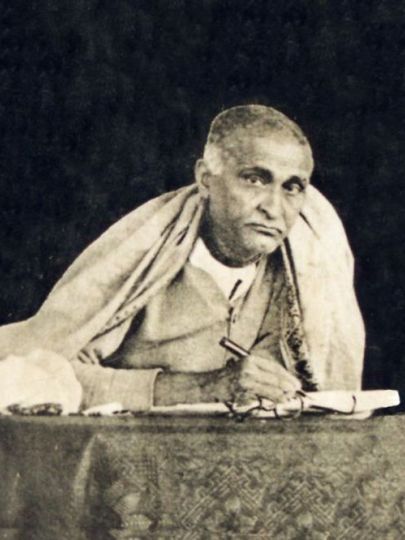 Srila Bhaktisiddhanta Sarasvati Thakura