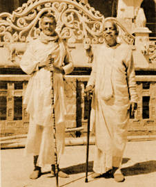 Sridhara Maharaja and Swami Prabhupada
