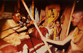 Swami Narasingha taking Sannyasa