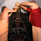 Bathing the Lord with Sahasradhara