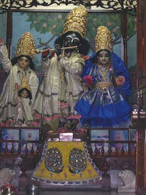 Guru-Gauranga-Gandharvika-Giridhari